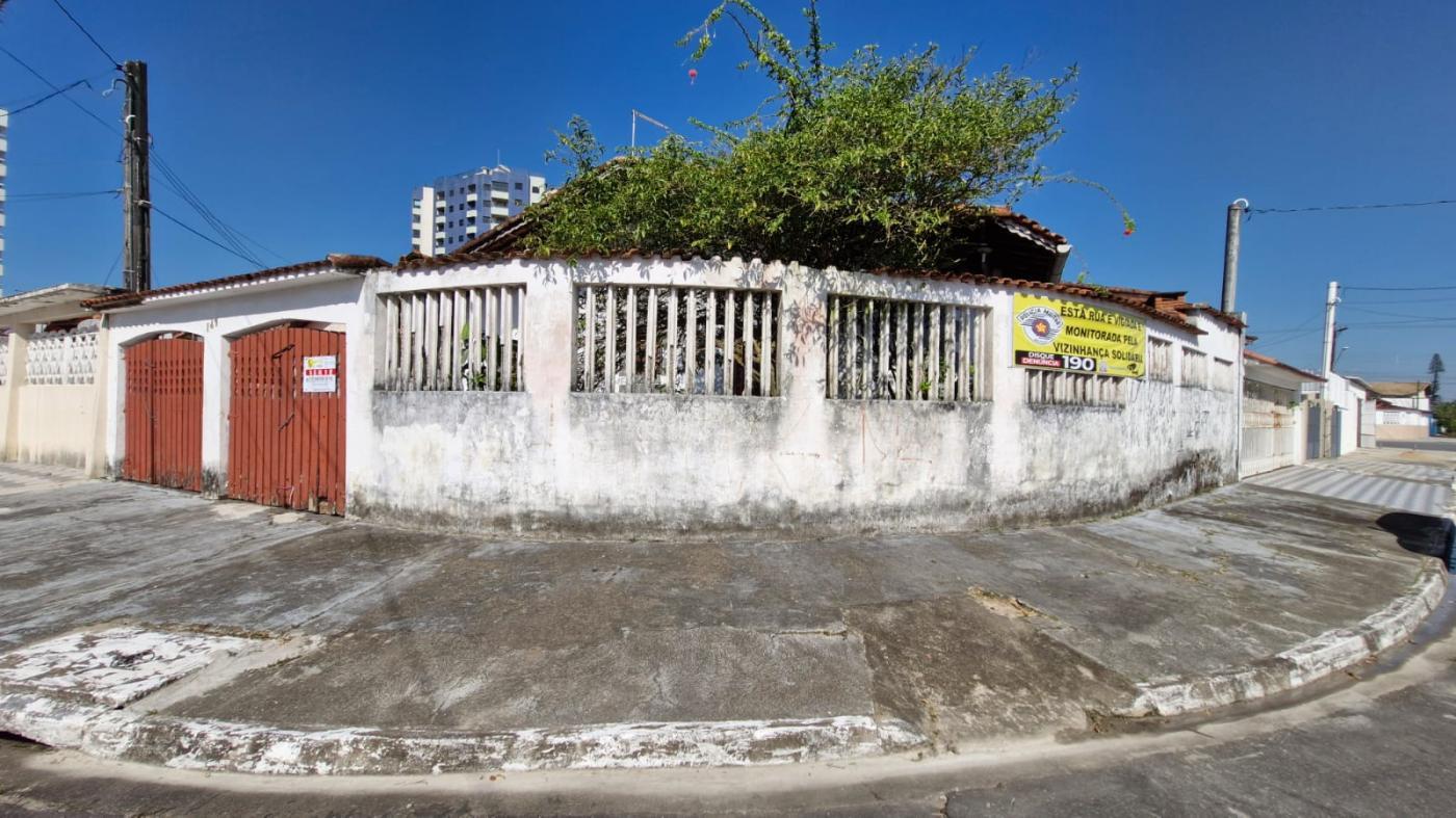 Casa para Venda Praia Grande SP bairro Real 2 dormitórios sendo 1